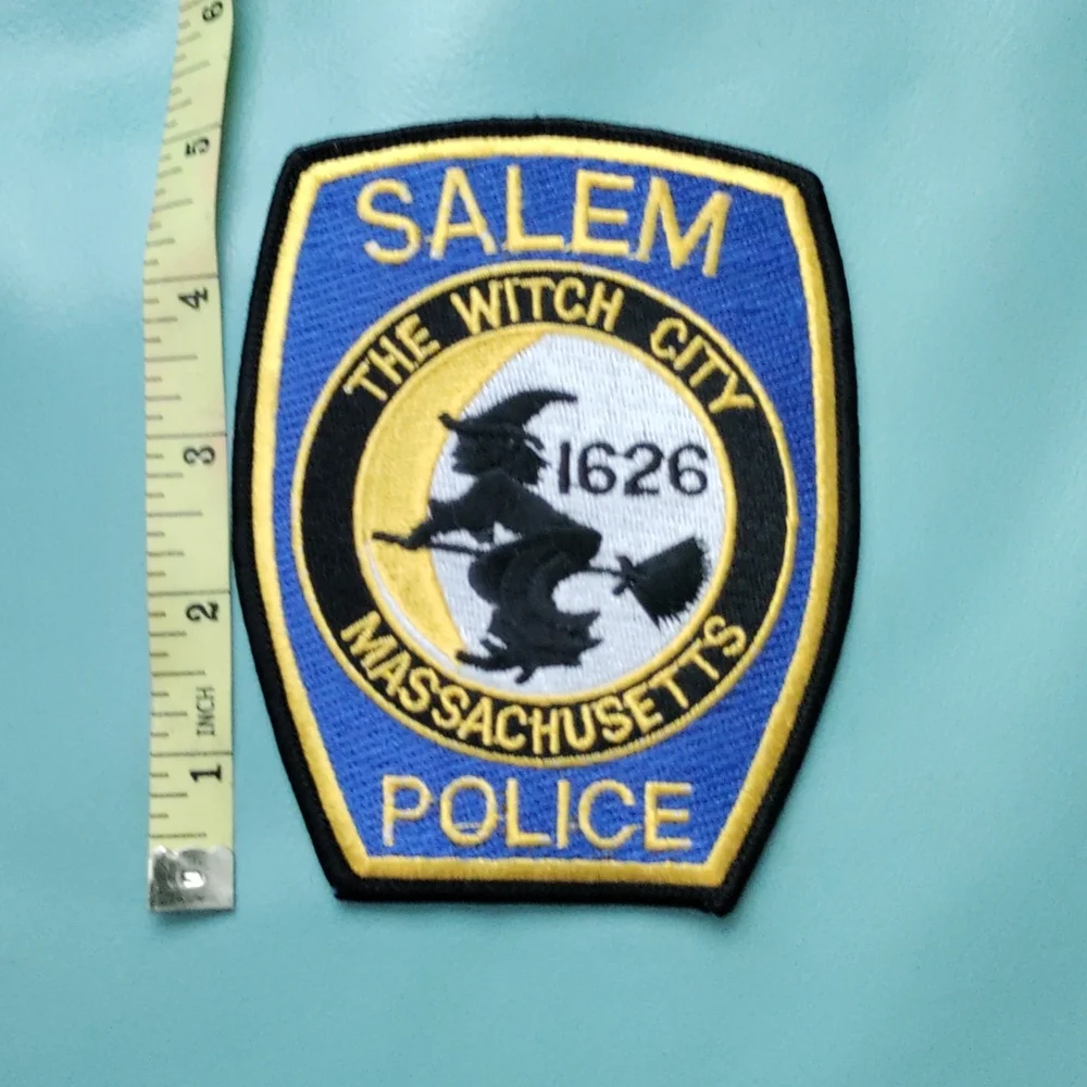 SALEM🧹 WITCH🧙♀️🪄PATCH💫BIG POLICE PATCH 1626🧹THE WITCH CITY MASSACHUSETTS - Picture 4 of 5